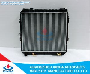 REMPLACEMENT DU RADIATEUR DE TOYOTA 2014